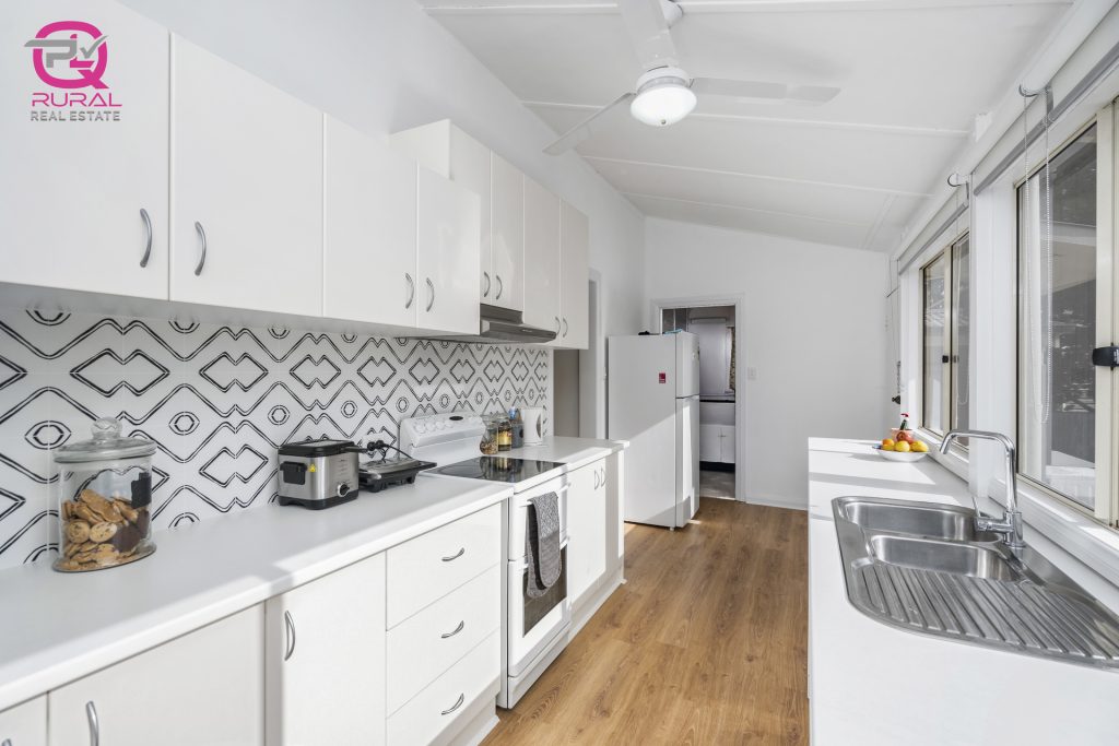 33 Audley Street, Narrandera NSW 2700 - photo 4