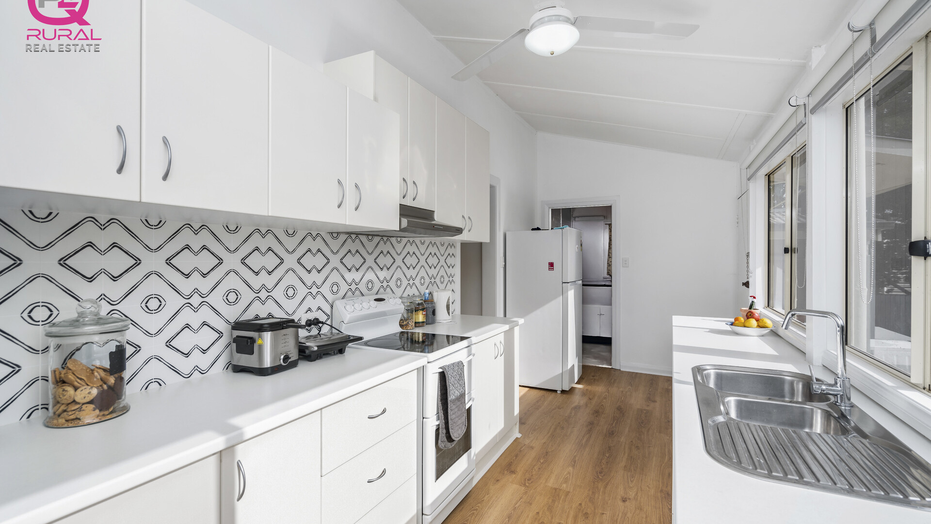 33 Audley Street, Narrandera NSW 2700 - photo 4