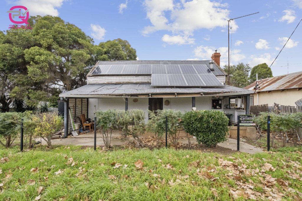 38 Dundas Street, Narrandera NSW 2700 - McGrath Riverina