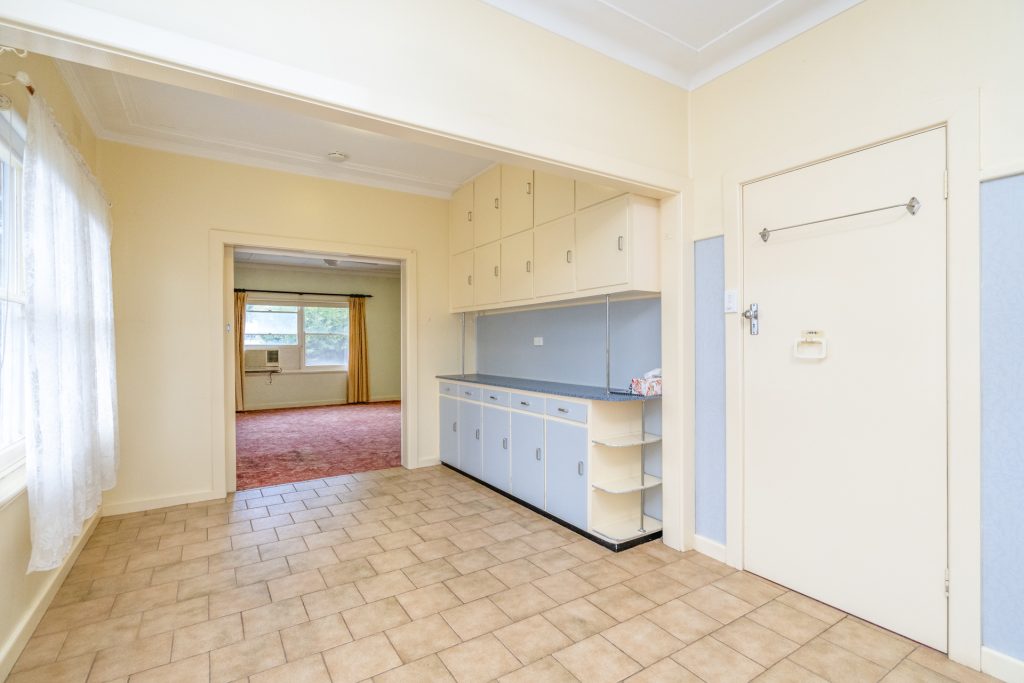 82 Douglas Street, Narrandera NSW 2700 - photo 6