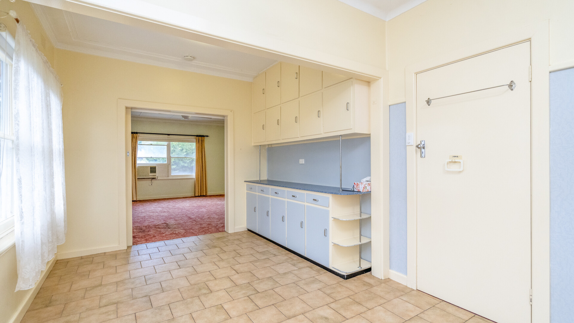 82 Douglas Street, Narrandera NSW 2700 - photo 6