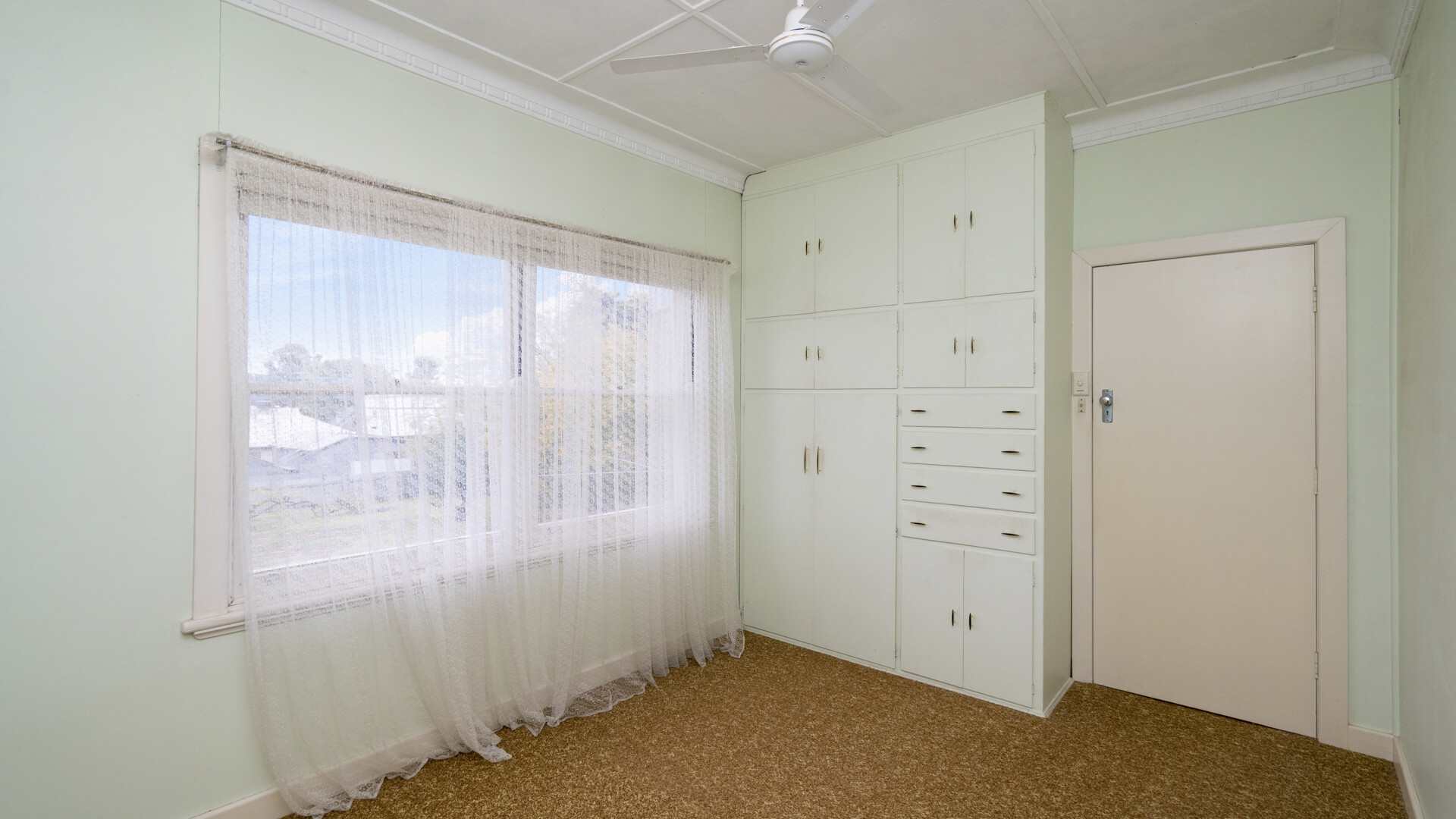 82 Douglas Street, Narrandera NSW 2700 - photo 7