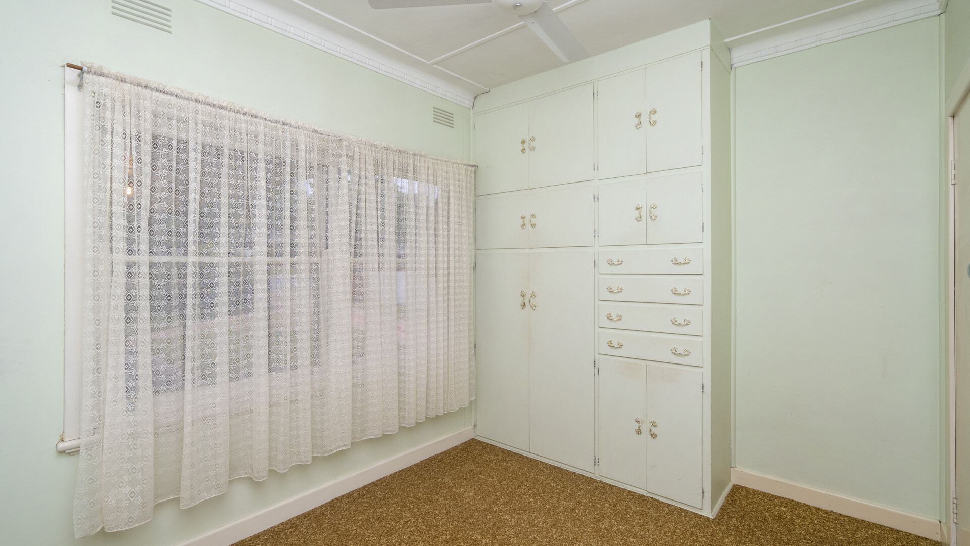 82 Douglas Street, Narrandera NSW 2700 - photo 8