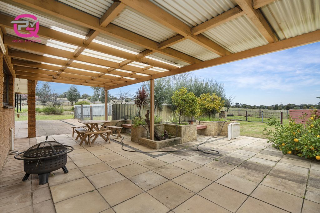 134 Back Dixonville Road, Narrandera NSW 2700 - photo 21