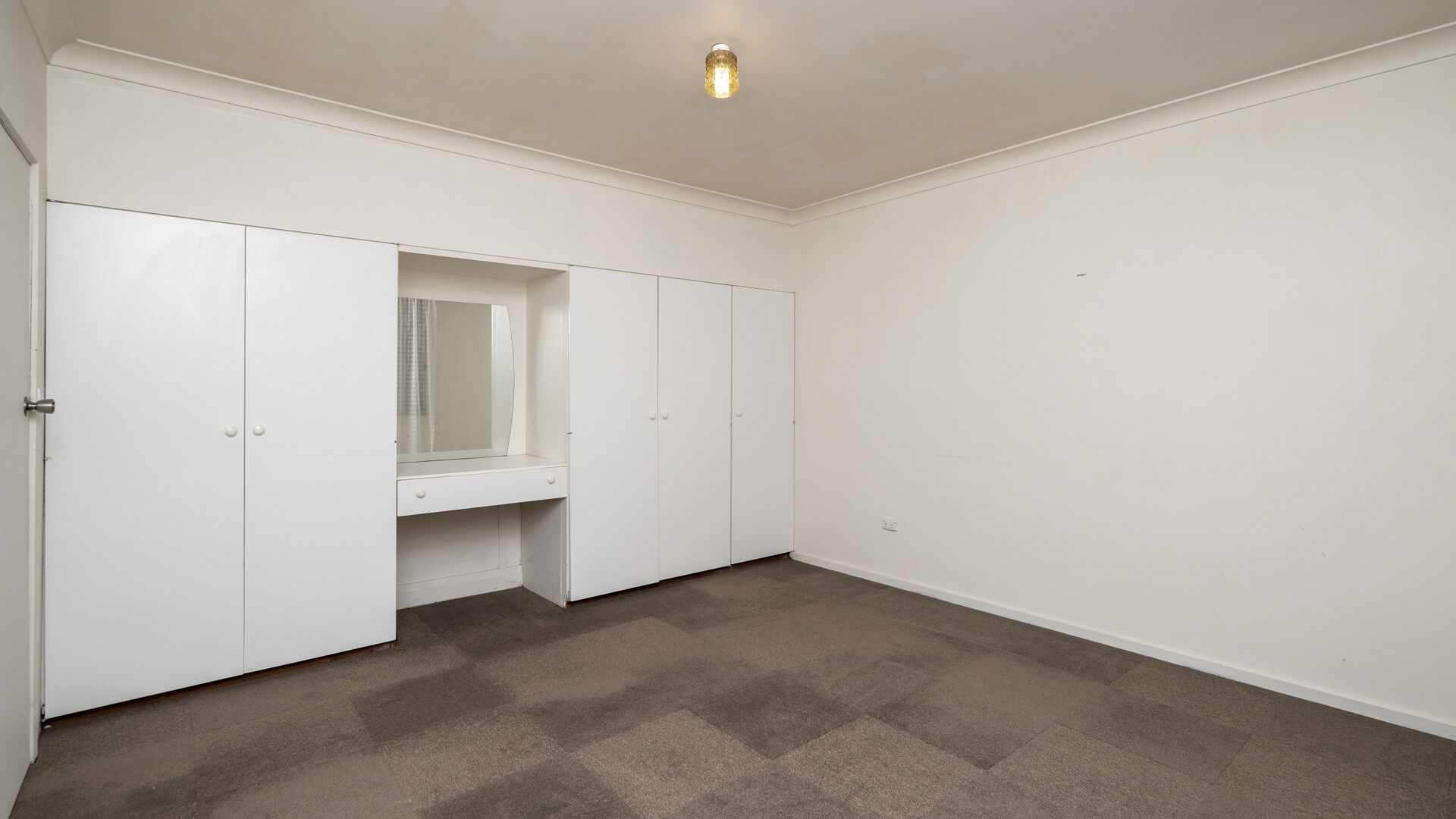 28 Willans Street, Narrandera NSW 2700 - photo 8