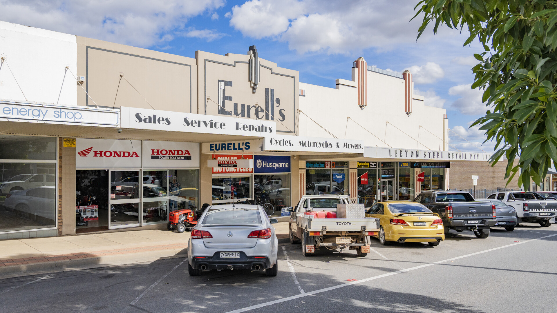 34 Pine Avenue, Leeton NSW 2705 - McGrath Riverina