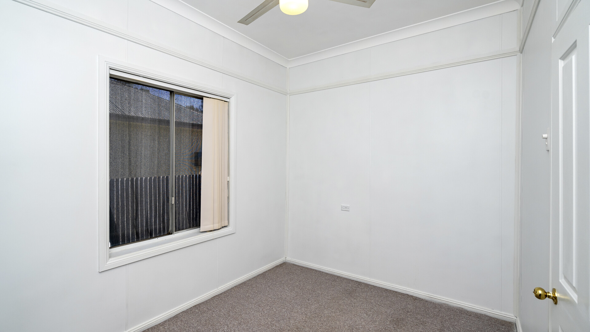 24 Argus Street, Narrandera NSW 2700 - photo 13