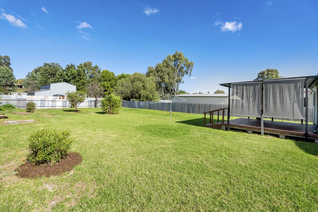 24 Argus Street, Narrandera NSW 2700 - photo 17