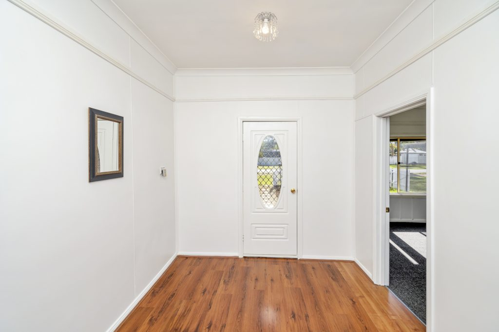 24 Argus Street, Narrandera NSW 2700 - photo 4