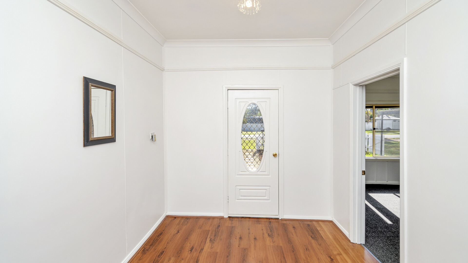 24 Argus Street, Narrandera NSW 2700 - photo 4