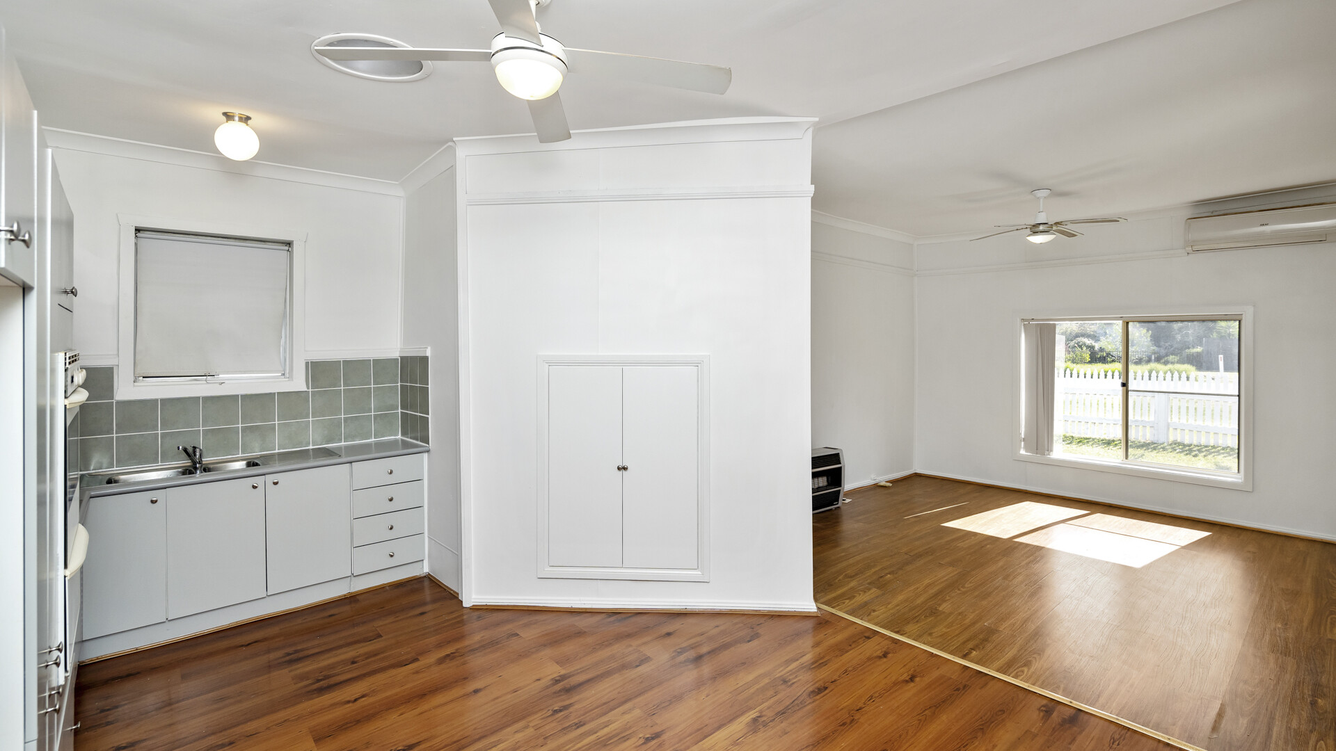 24 Argus Street, Narrandera NSW 2700 - photo 5