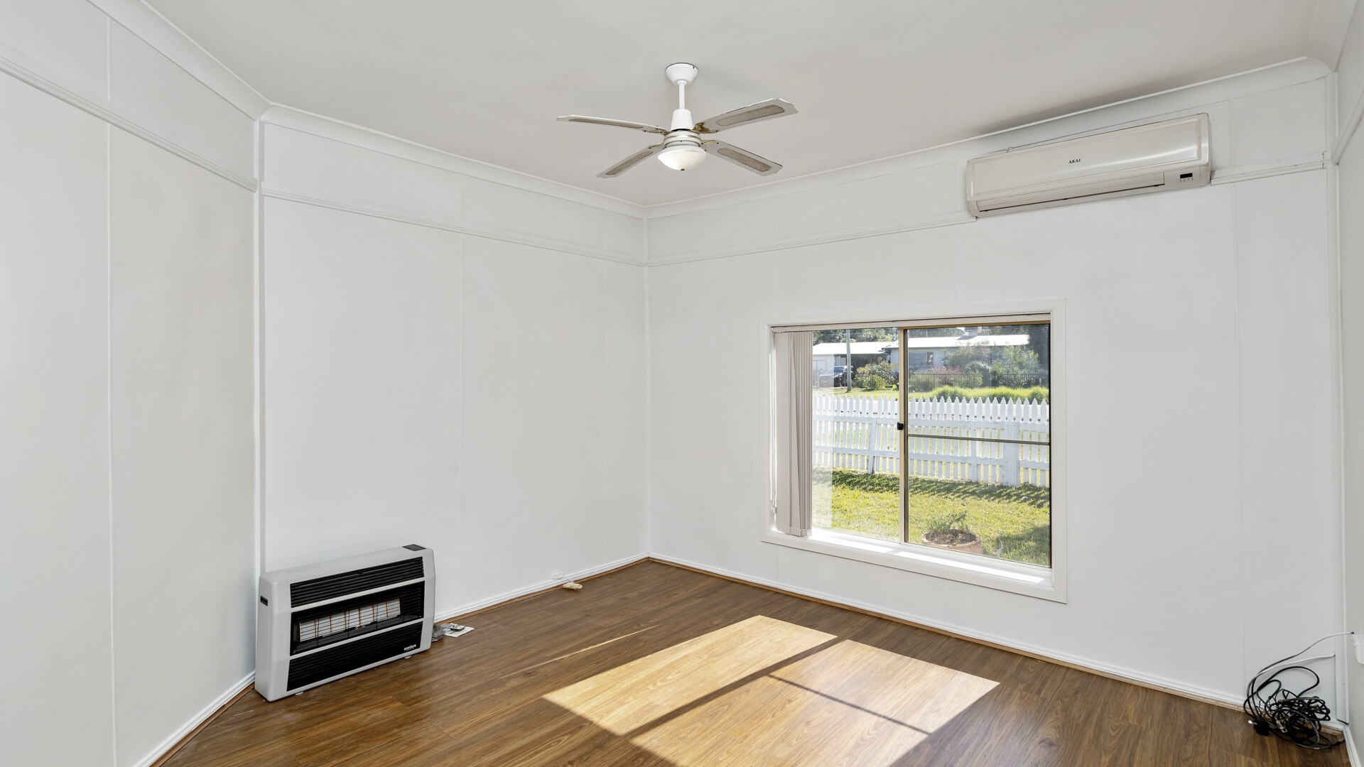 24 Argus Street, Narrandera NSW 2700 - photo 8