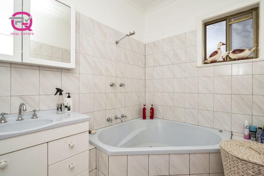 46 William Street, Narrandera NSW 2700 - photo 11