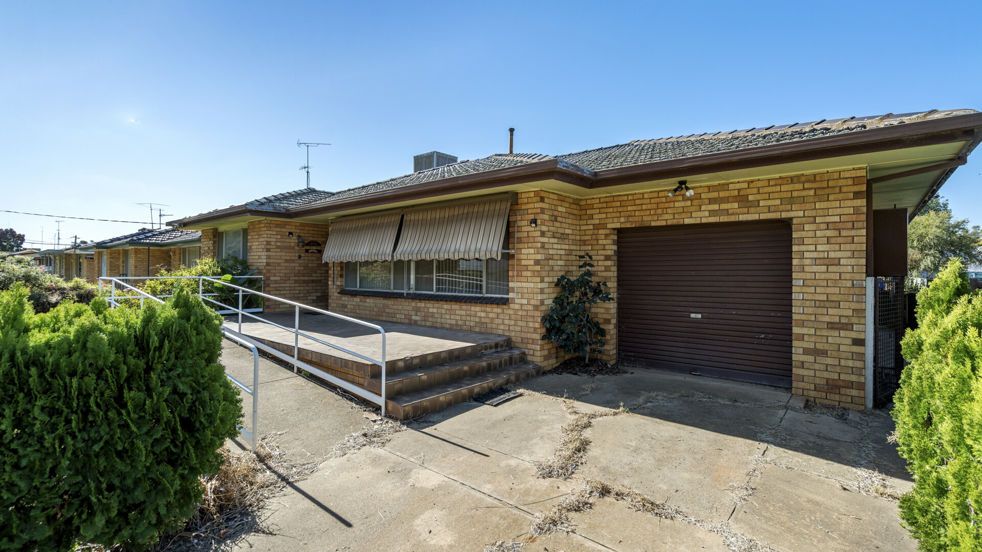 18 Canal Street, Leeton NSW 2705 - McGrath Riverina