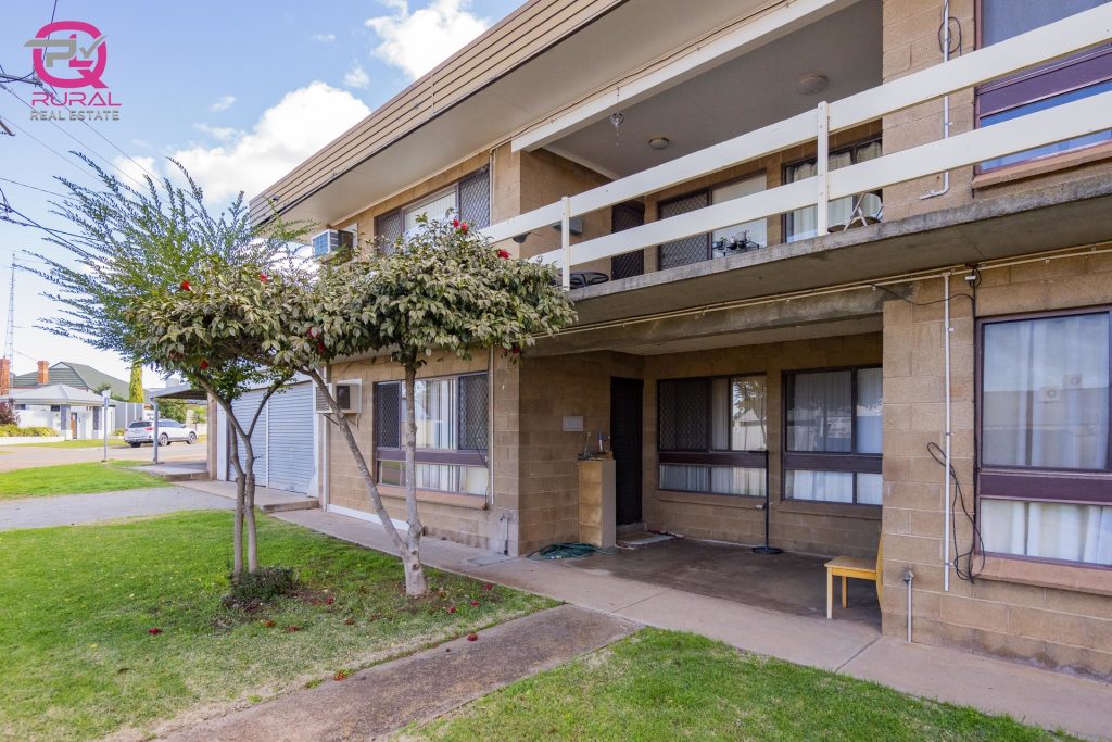4/38-40 Kurrajong Avenue, Leeton NSW 2705 - McGrath Riverina