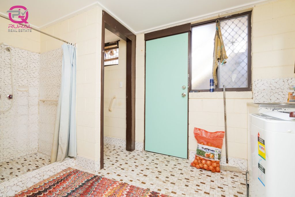 4/38-40 Kurrajong Avenue, Leeton NSW 2705 - photo 10
