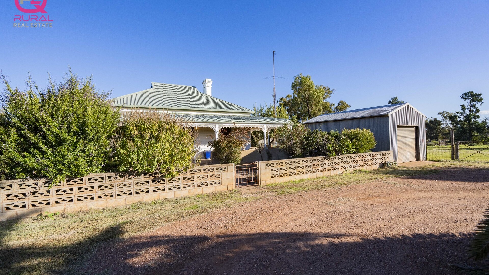 298 Burley Griffin Way, Temora NSW 2666 - photo 11