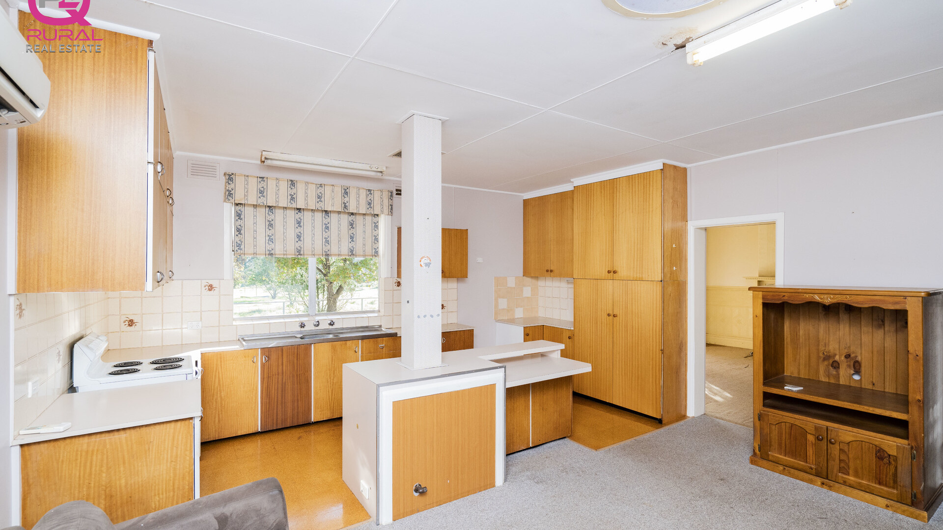 298 Burley Griffin Way, Temora NSW 2666 - photo 17