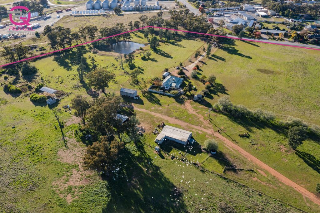 298 Burley Griffin Way, Temora NSW 2666 - photo 19