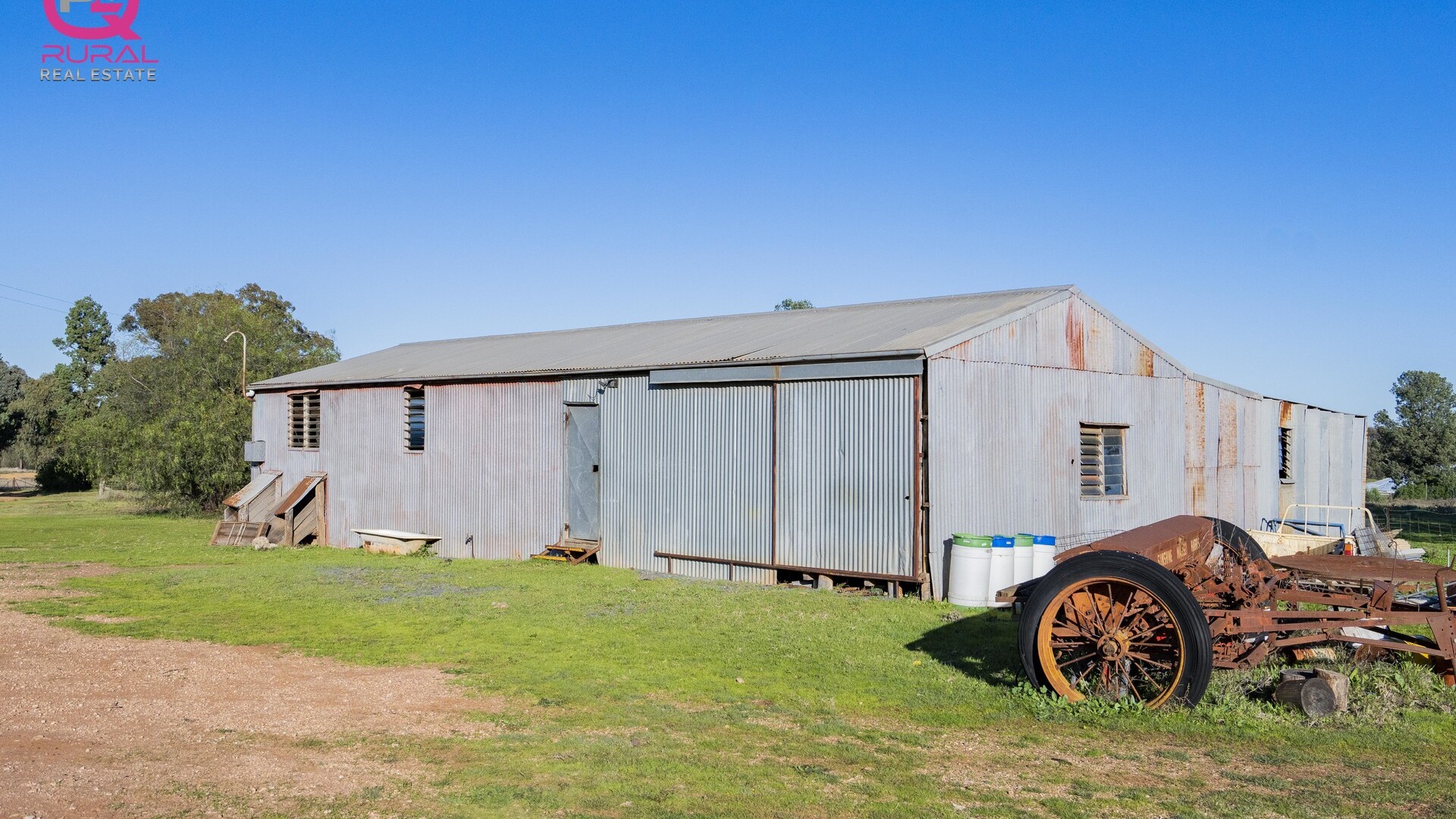 298 Burley Griffin Way, Temora NSW 2666 - photo 10