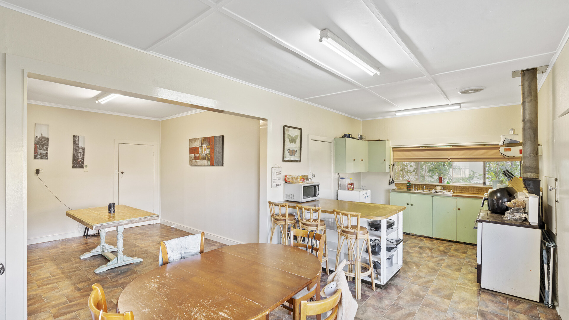 25 May Street, Narrandera NSW 2700 - photo 3
