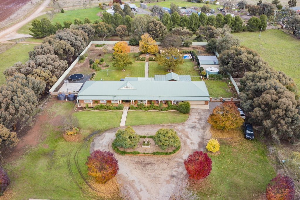 60 Junee Road, Temora NSW 2666 - McGrath Riverina