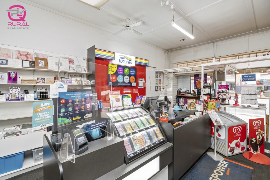 122 Green Street, Lockhart NSW 2656 - photo 4