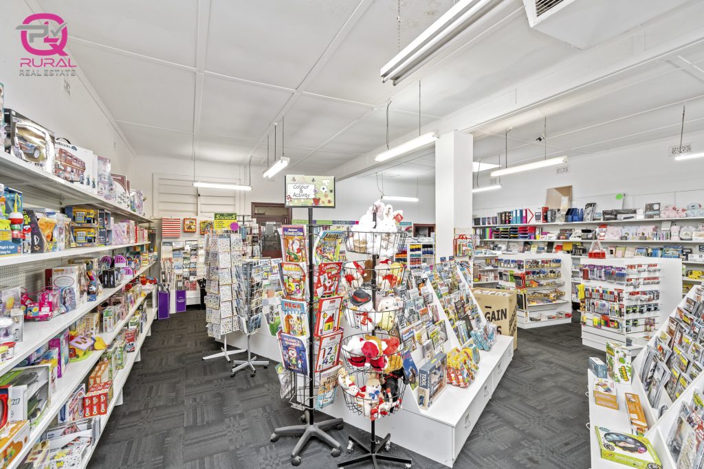 122 Green Street, Lockhart NSW 2656 - photo 8