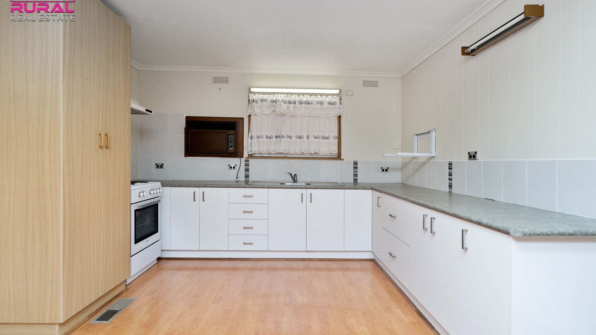 73 Melbourne Street, Narrandera NSW 2700 - photo 33