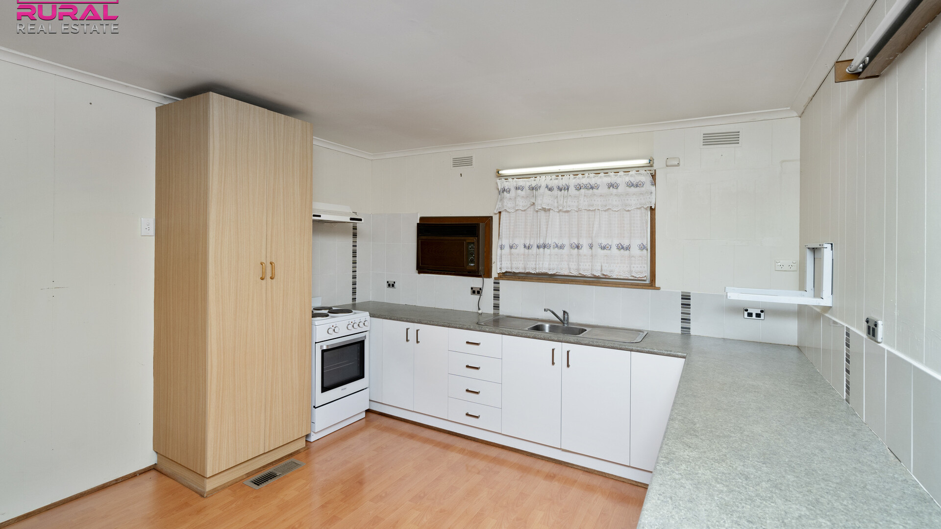 73 Melbourne Street, Narrandera NSW 2700 - photo 35