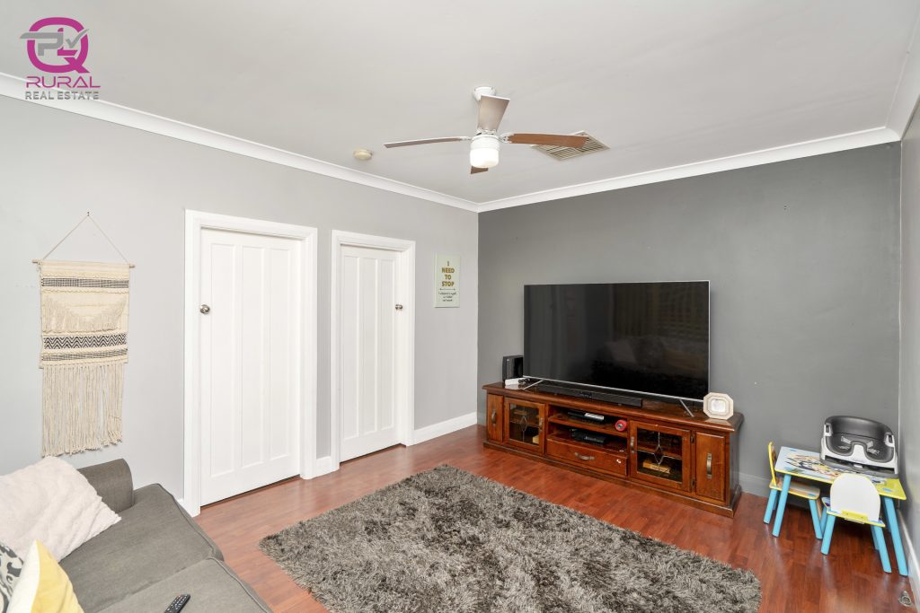 3 William Street, Narrandera NSW 2700 - photo 4