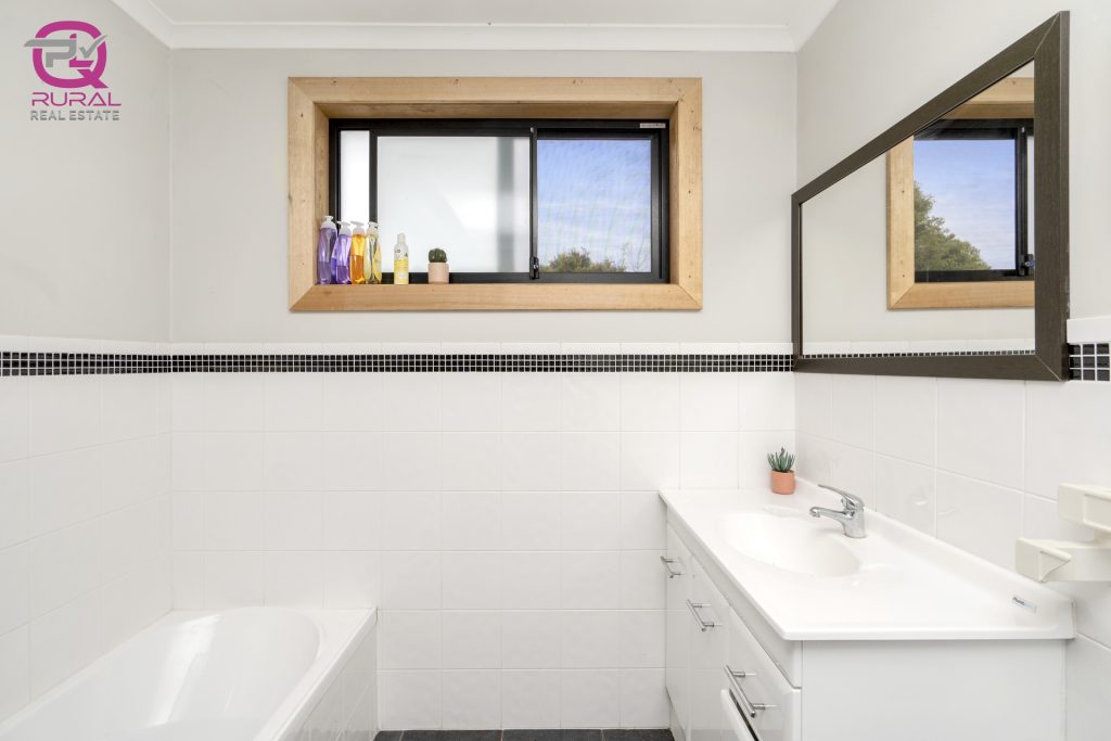 3 William Street, Narrandera NSW 2700 - photo 10