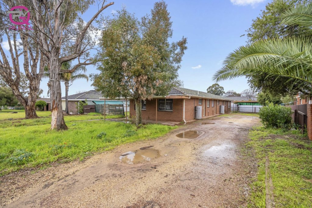 5 Helenor Crescent, Narrandera NSW 2700 - McGrath Riverina