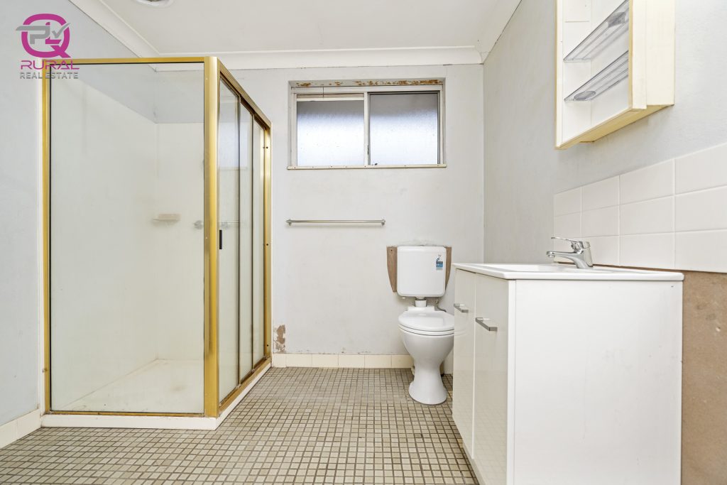 5 Helenor Crescent, Narrandera NSW 2700 - photo 16