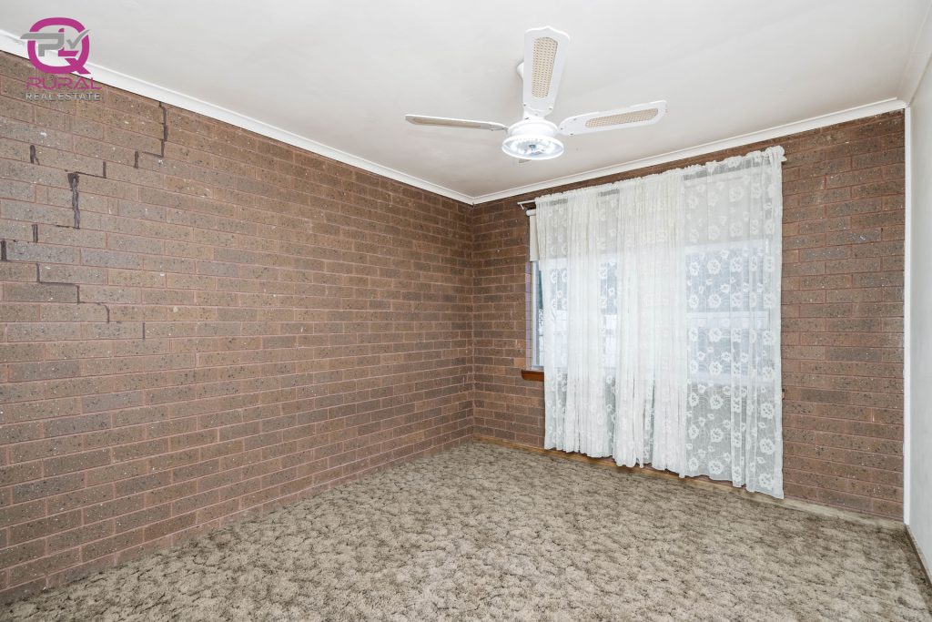 5 Helenor Crescent, Narrandera NSW 2700 - photo 22