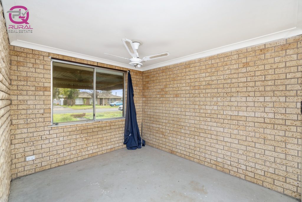 5 Helenor Crescent, Narrandera NSW 2700 - photo 28