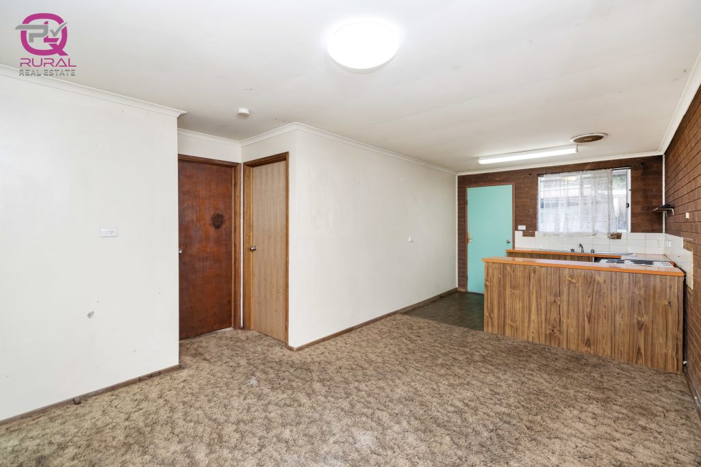 5 Helenor Crescent, Narrandera NSW 2700 - photo 29