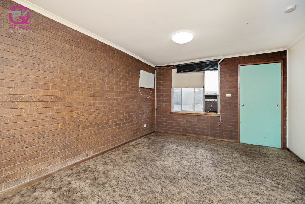 5 Helenor Crescent, Narrandera NSW 2700 - photo 32