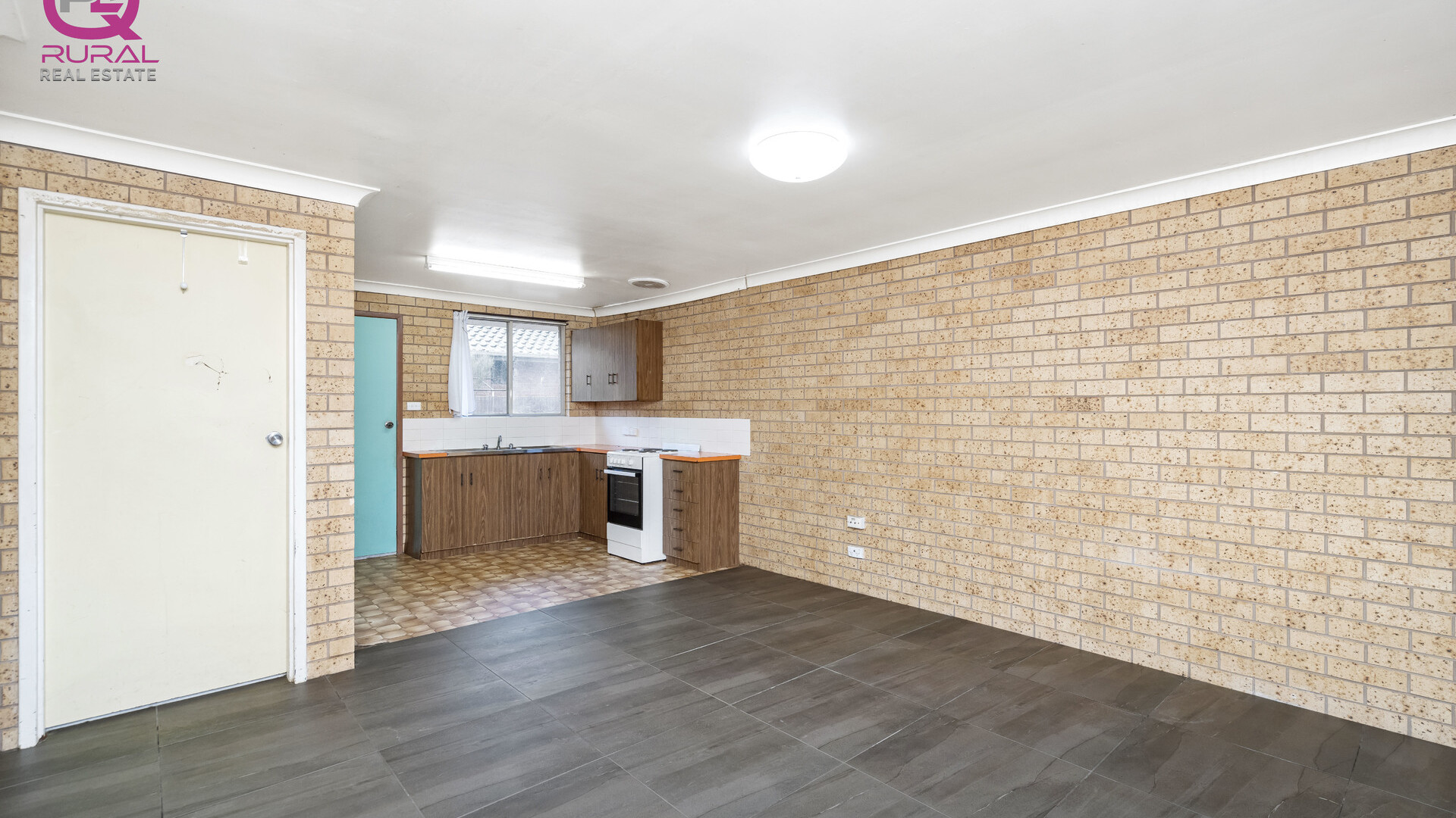 5 Helenor Crescent, Narrandera NSW 2700 - photo 6
