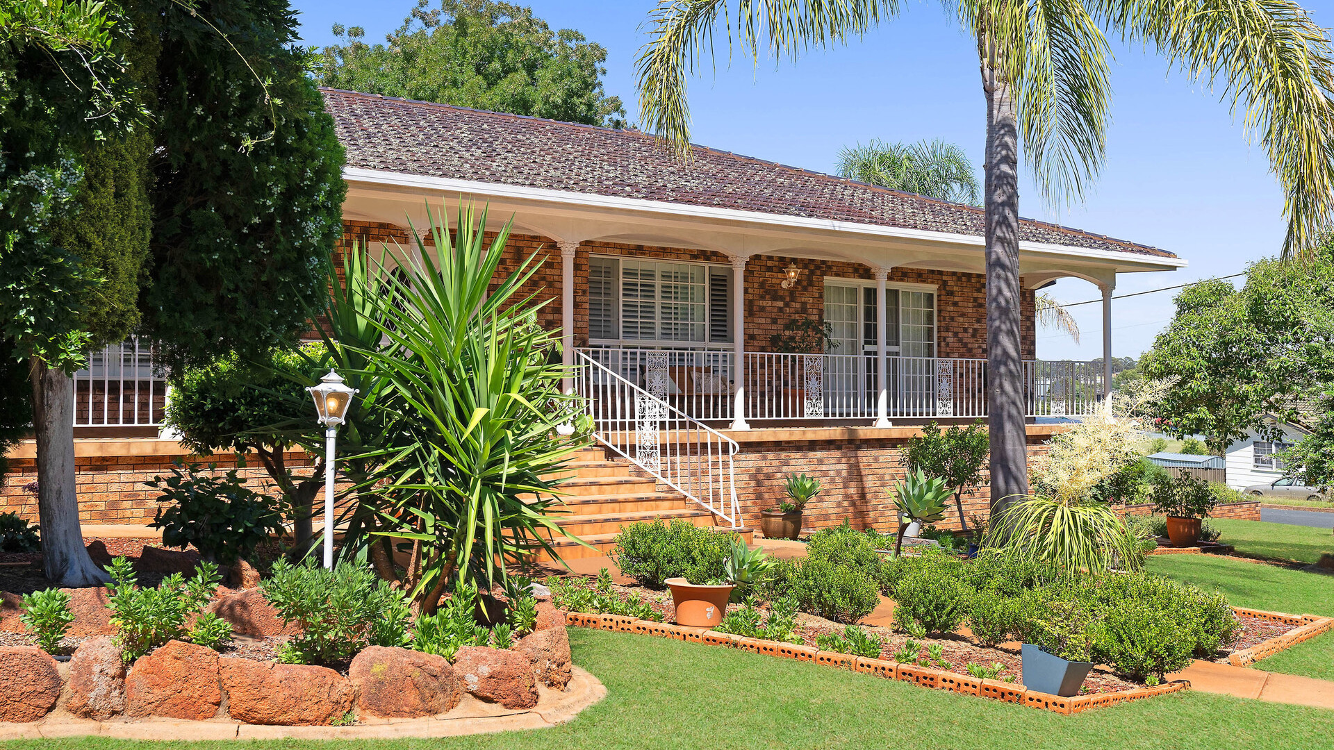 2 Centenary Place, Temora NSW 2666 - McGrath Riverina