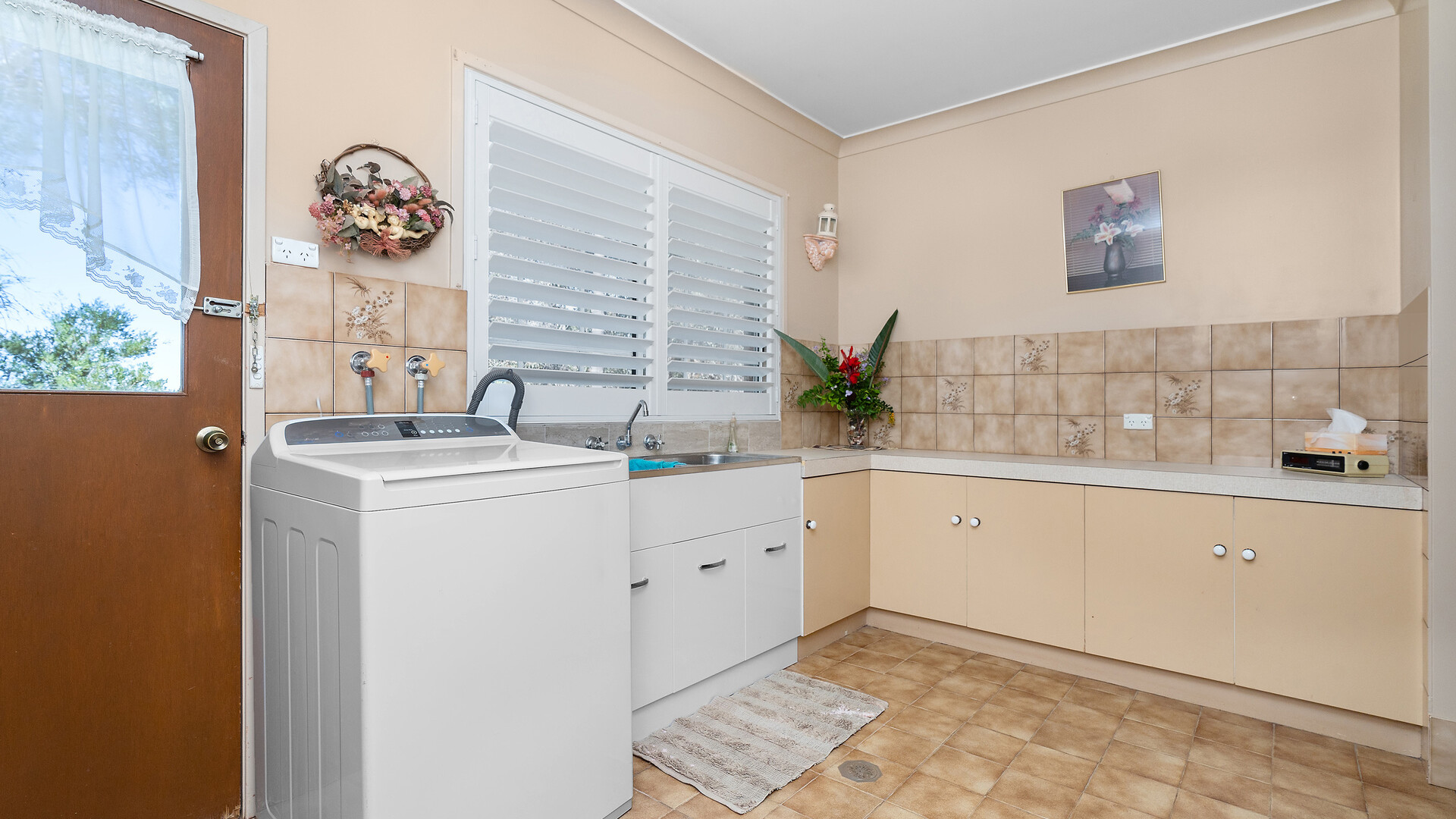 2 Centenary Place, Temora NSW 2666 - photo 21