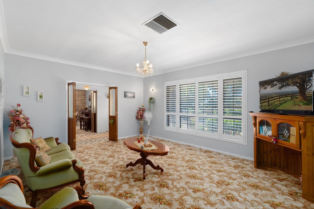2 Centenary Place, Temora NSW 2666 - photo 9