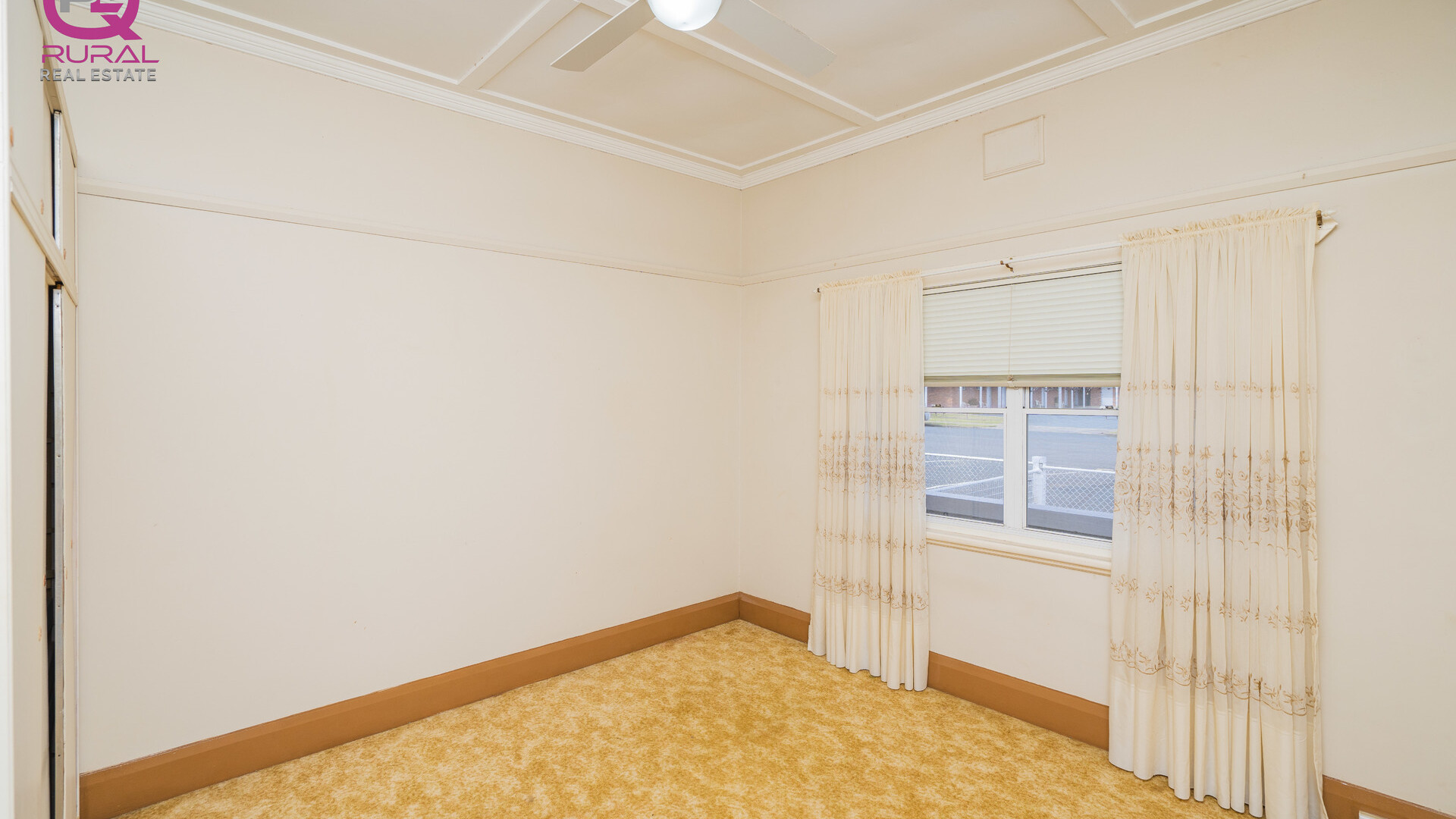 89 Loftus Street, Temora NSW 2666 - photo 11