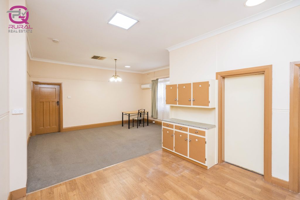 89 Loftus Street, Temora NSW 2666 - photo 5