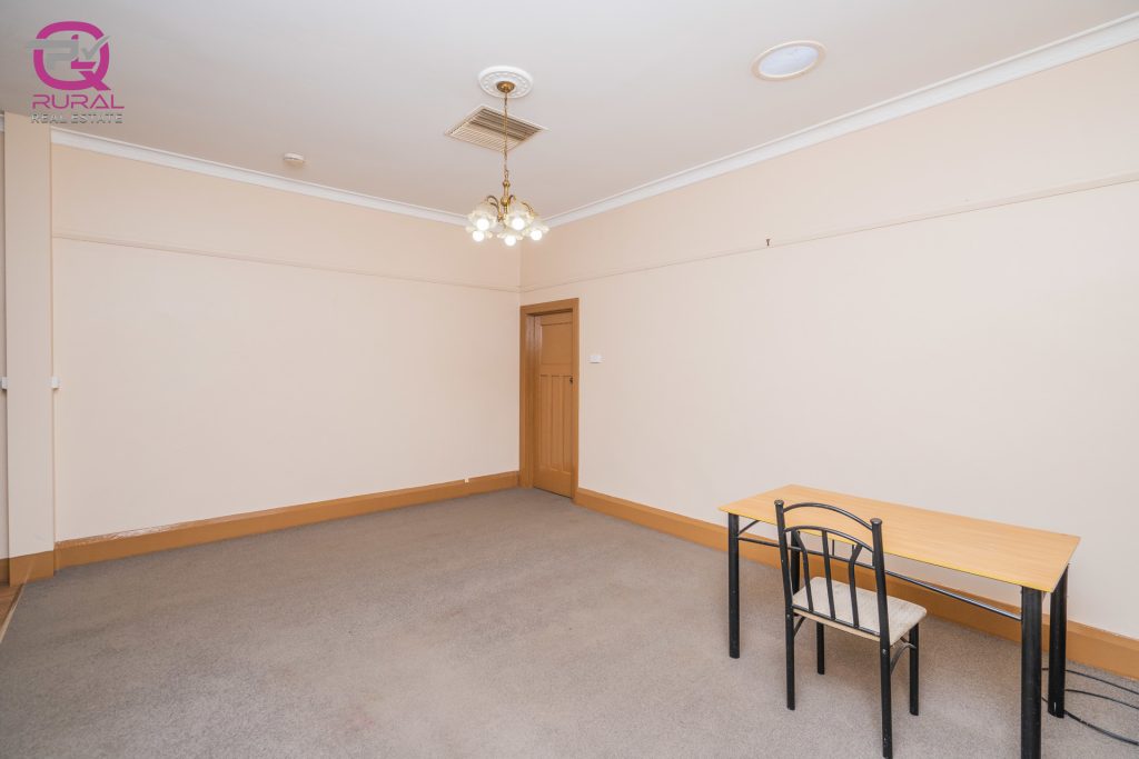 89 Loftus Street, Temora NSW 2666 - photo 7