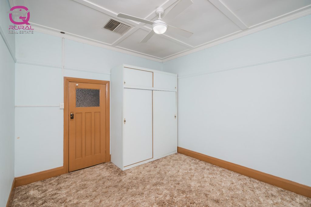 89 Loftus Street, Temora NSW 2666 - photo 9