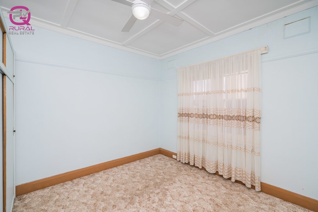 89 Loftus Street, Temora NSW 2666 - photo 10