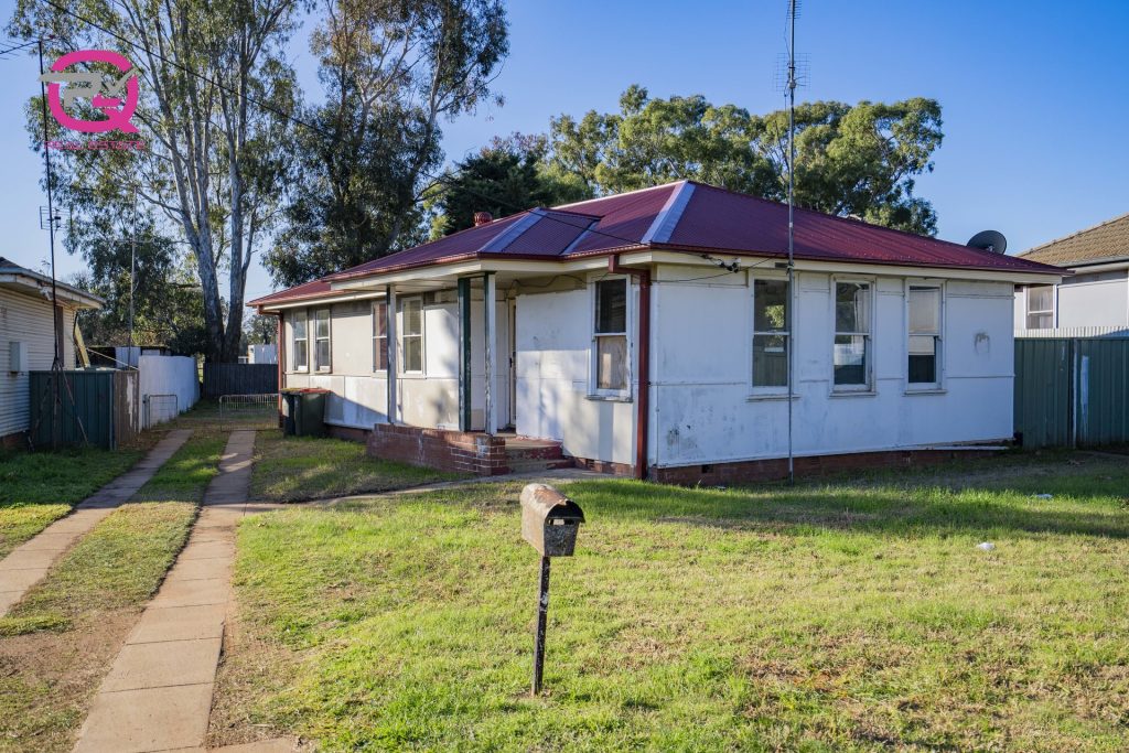 9 Rupert Street, Narrandera NSW 2700 - McGrath Riverina