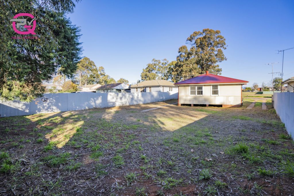 9 Rupert Street, Narrandera NSW 2700 - photo 6
