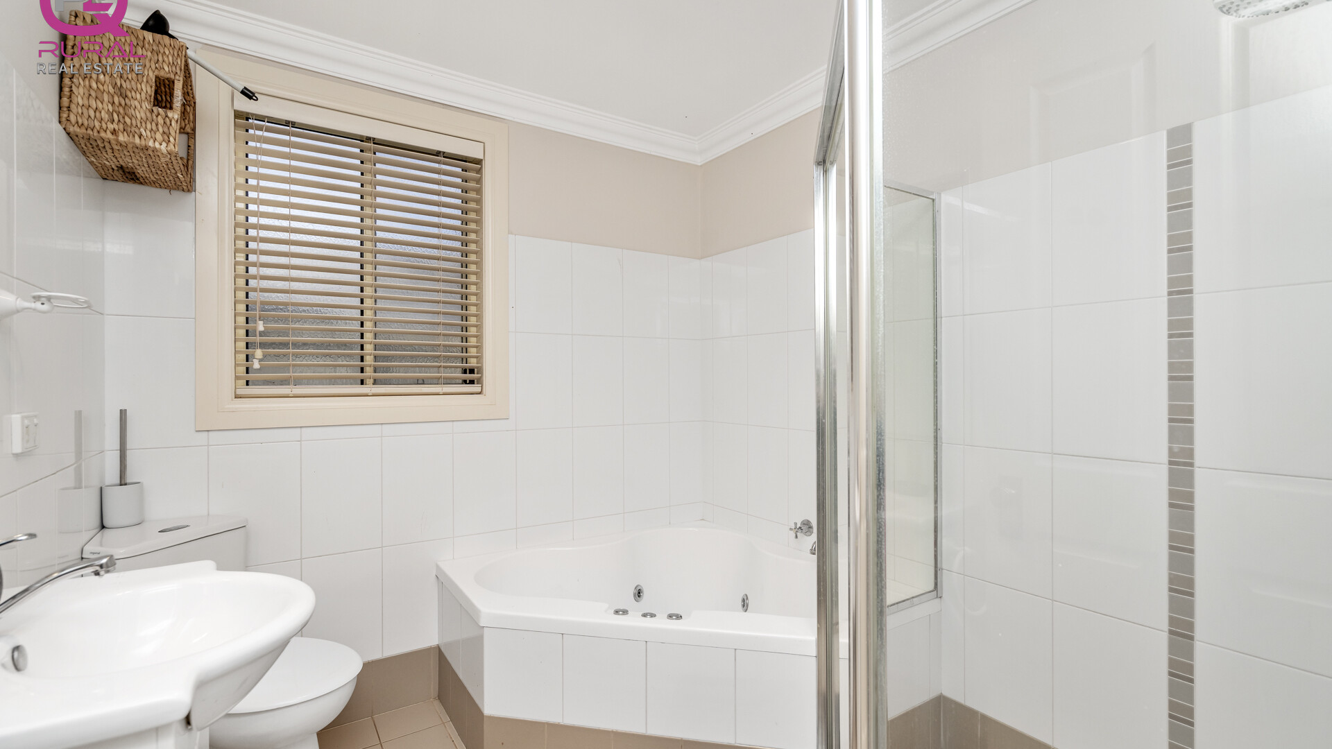 101 Palm Avenue, Leeton NSW 2705 - photo 12